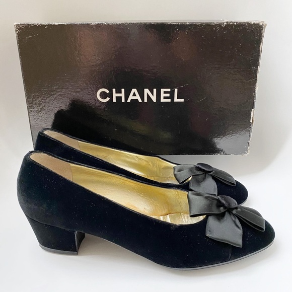 vintage chanel heels